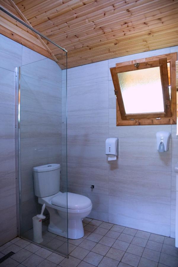 Hotel Farma Sotira à Leskovik Extérieur photo
