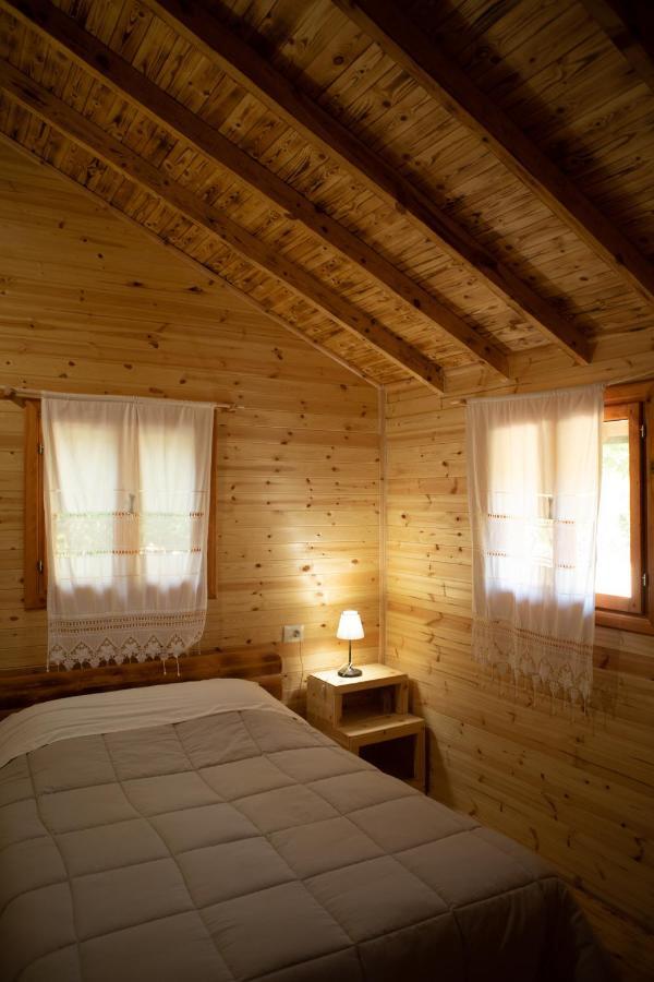 Hotel Farma Sotira à Leskovik Extérieur photo
